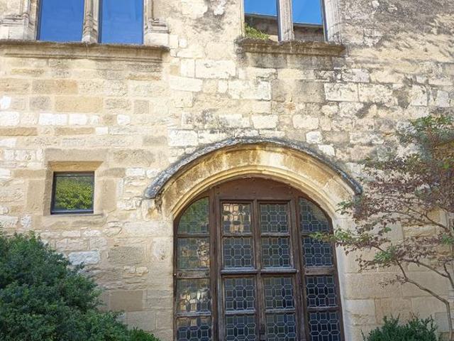 Château vente à Saint-Maximin, Gard