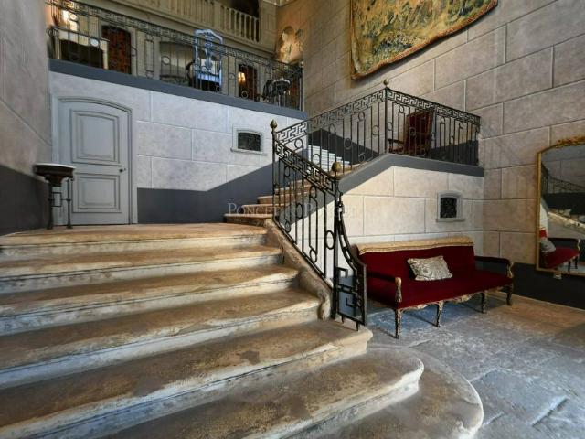 Château vente à Nîmes, Uzès