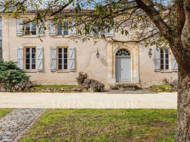 Château vente à Saint-Émilion, Gironde