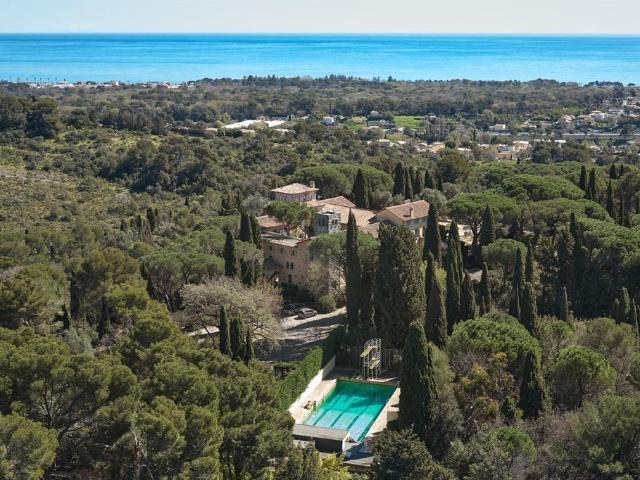 Château vente à Grasse, Biot