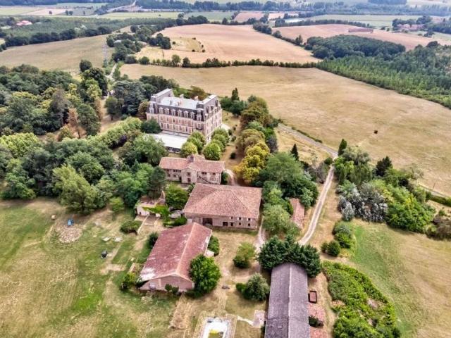 Château vente à Montauban