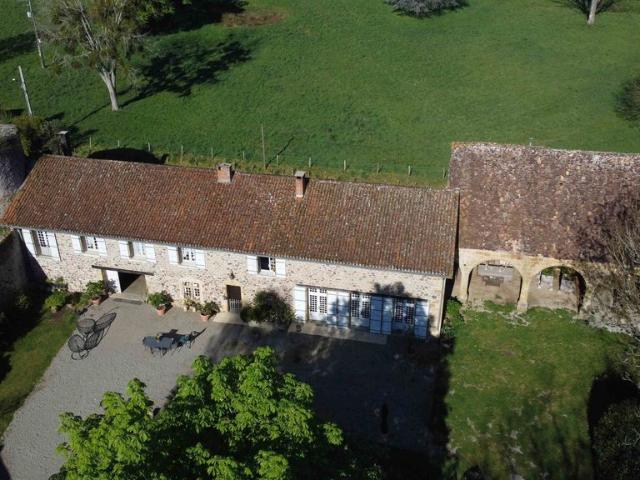 Château vente à Confolens, Ansac-sur-vienne
