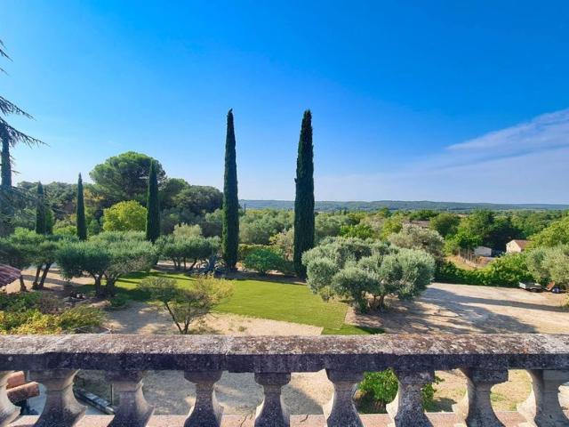 Château vente à Nîmes, Uzès