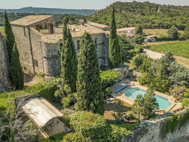 Château vente à Chantemerle-lès-grignan, Guadeloupe
