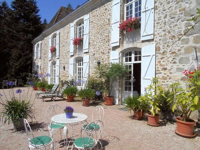 Château vente à Nontron