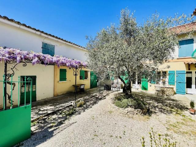 Château vente à Carpentras, Saint-romain-en-viennois