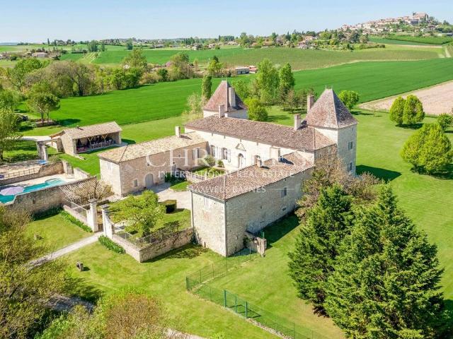 Château vente à Agen