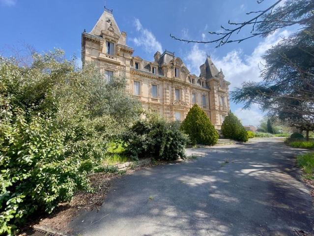 Château vente à Béziers