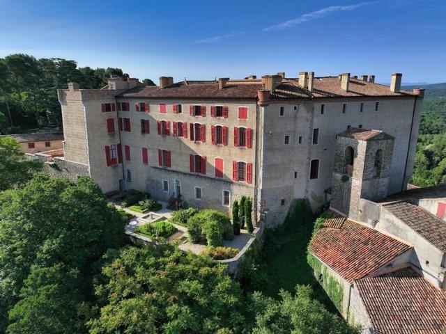 Château vente à Brignoles, Provence-Alpes-Côte d'Azur