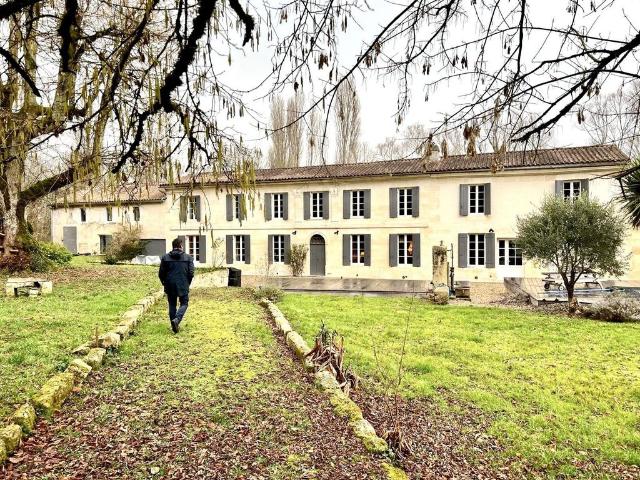 Château vente à Blaye, Saint-laurent-d'arce