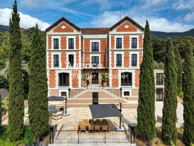 Château location à Le Lavandou
