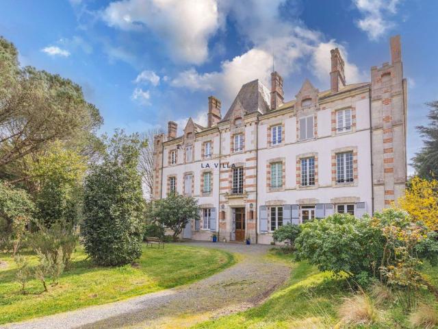 Château vente à Les Sables-d'Olonne, Saint-gilles-croix-de-vie
