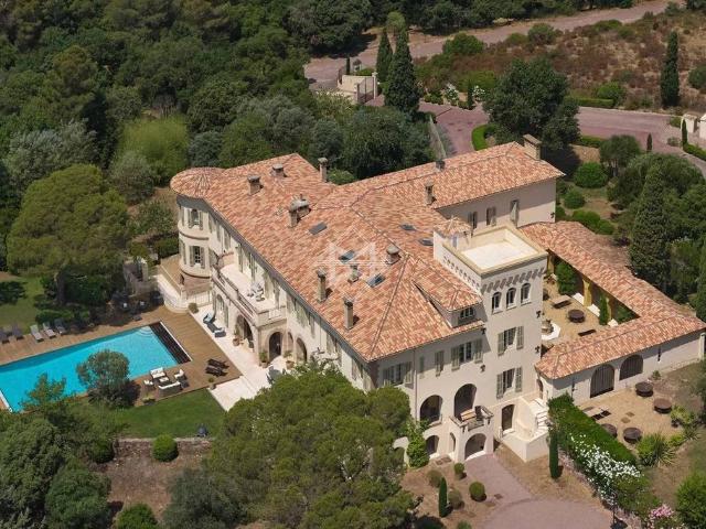 Château location à Arrondissement de Draguignan, Fréjus
