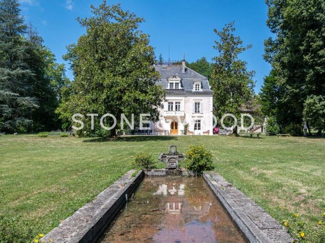 Château vente à Chanaz