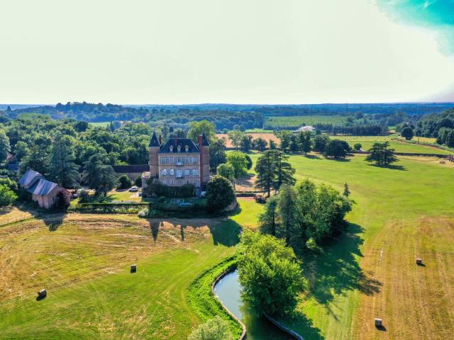 Château vente à La Tour-du-Pin, Crémieu