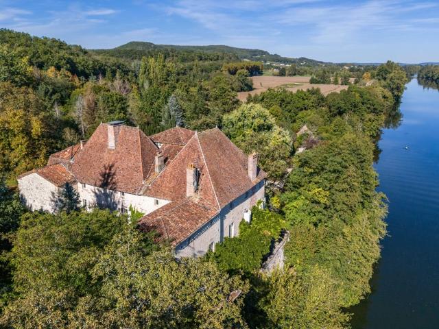 Château vente à Villeneuve-sur-Lot, Penne-d'agenais