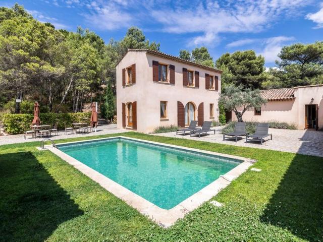 Château vente à Aix-en-Provence, Saint-marc-jaumegarde
