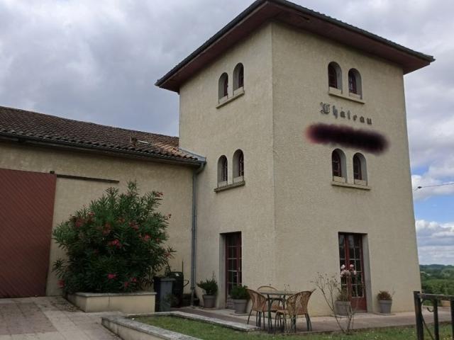 Château vente à Saint-romain-la-virvée Château vente à Saint-romain-la-virvée