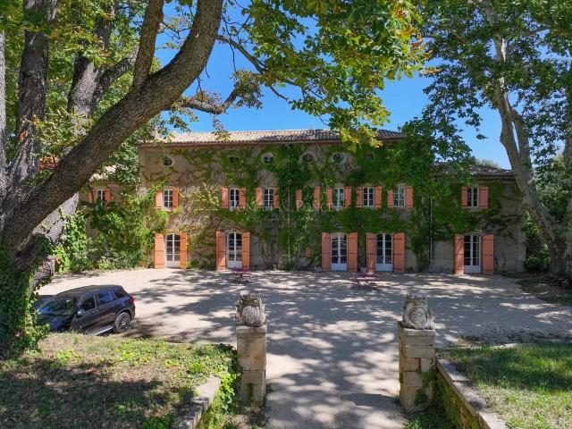 Château vente à Nîmes, Uzès