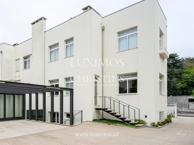 Casa venda em Lordelo Do Ouro, Porto