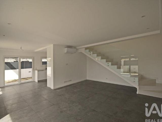 Casa venda em Fernão Ferro, Seixal