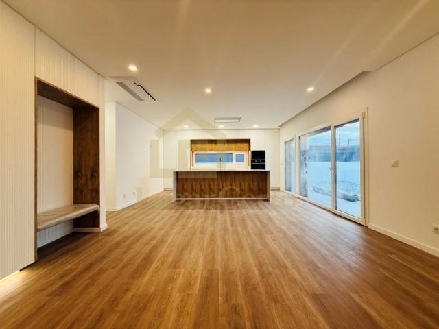 Casa venda em Seixal, Fernão Ferro