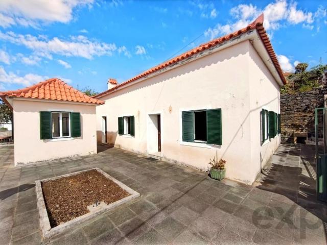 Casa venda em Terreiro da Luta, Funchal
