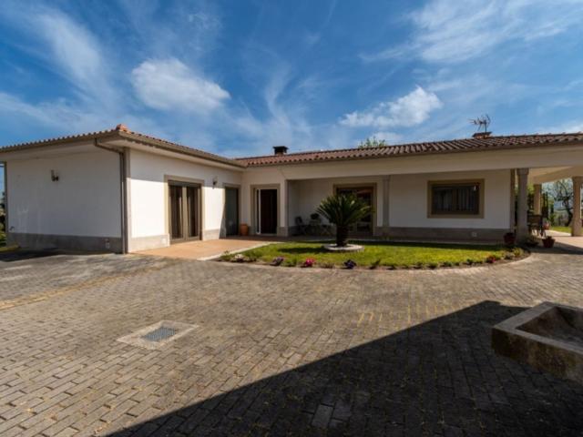 Casa venda em Arcos De Valdevez, Viana Do Castelo