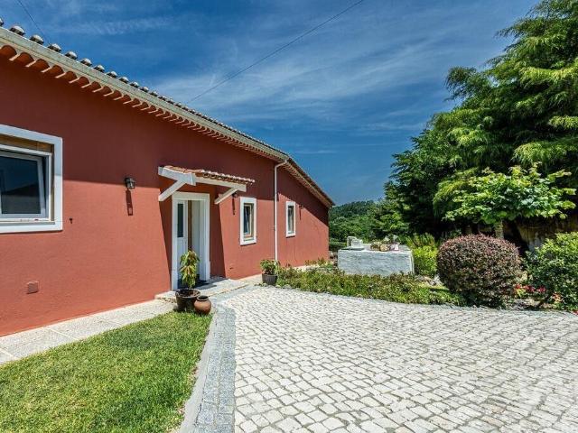 Casa venda em Alcobaça, Leiria