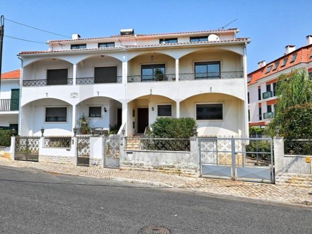 Casa venda em Mem Martins, Sintra
