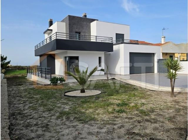 Casa venda em Casal Cochim, Torres Vedras