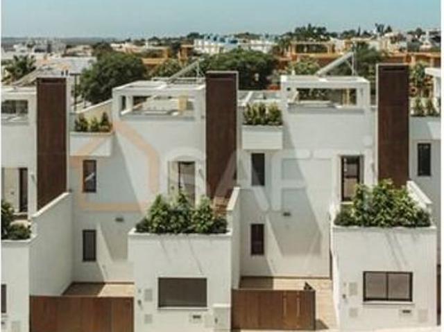 Casa venda em Vizinhanças, Olhão