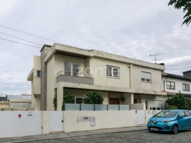 Casa venda em Maia, Vila Nova Da Telha