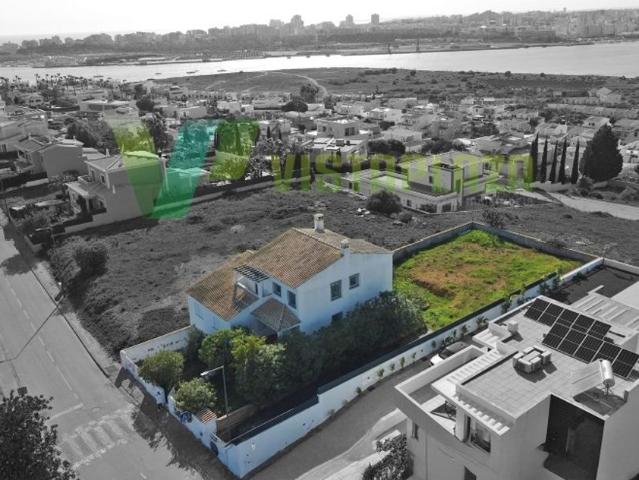 Casa venda em Estômbar, Faro