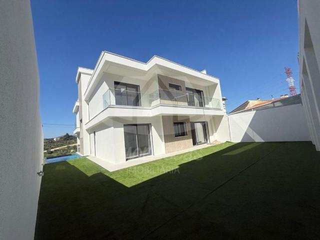 Casa venda em Portela da Azóia, Santiago Dos Velhos