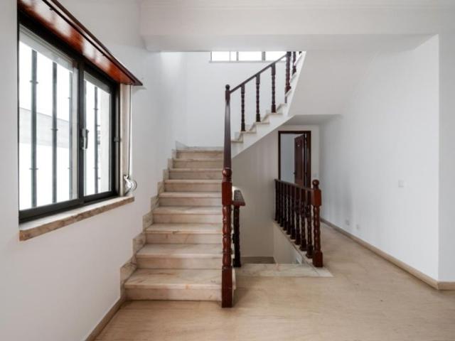 Casa alugar em Estoril, Baforeira