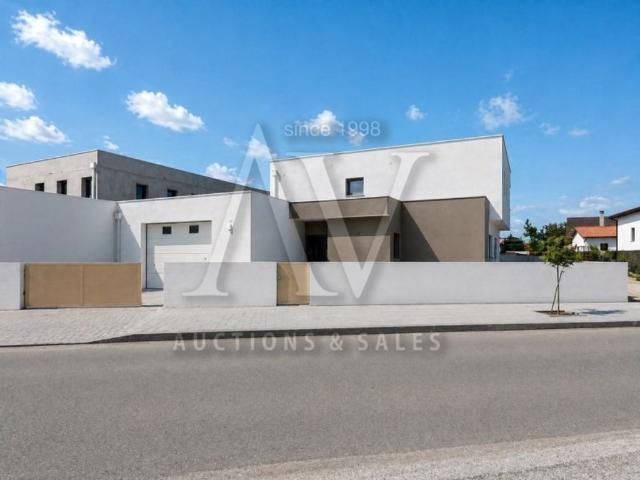 Casa venda em Batalha, Leiria
