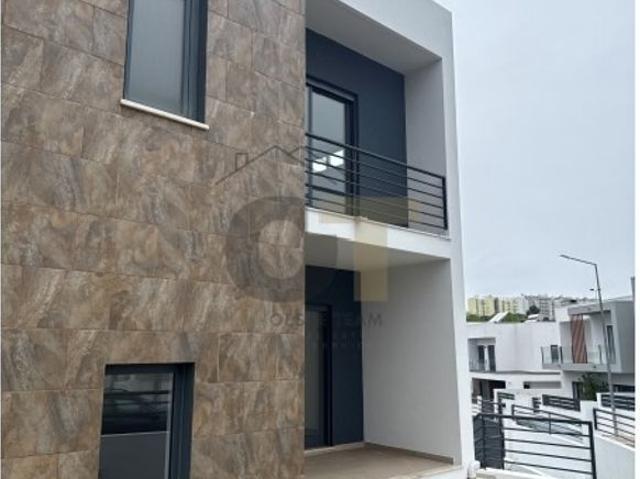Casa venda em Quinta das Amoreiras, Almada