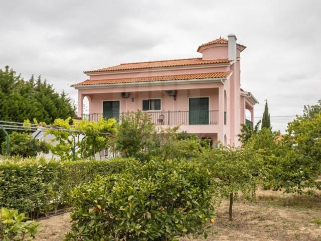Casa venda em Azeitão (São Lourenço e São Simão), Setúbal