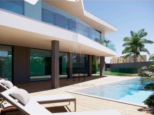 Casa venda em Algueirão, Algueirão-Mem Martins