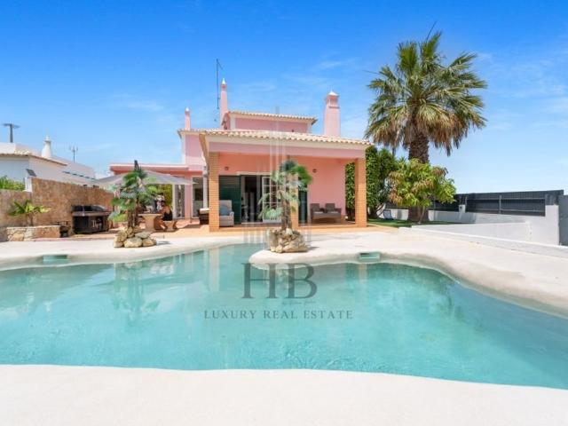 Casa venda em Armação De Pêra, Faro
