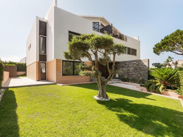 Casa venda em Núcleo Urbano Histórico de Birre, Cascais