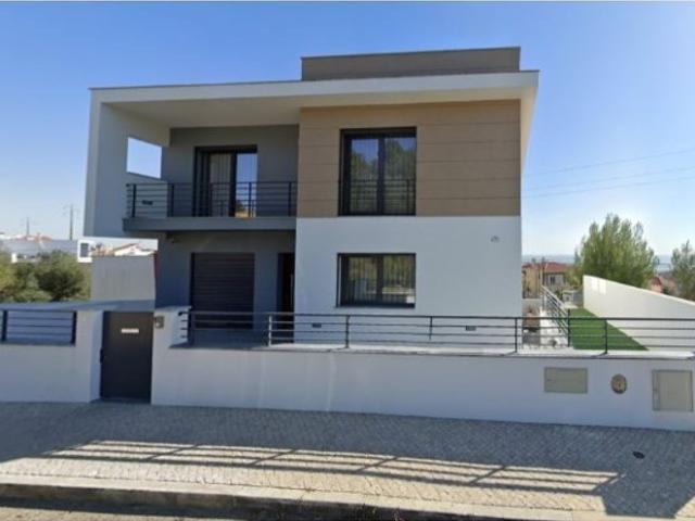 Casa venda em Portela da Azóia, Loures