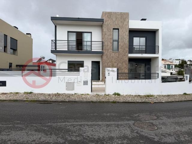 Casa venda em Quinta do Americano, Almada