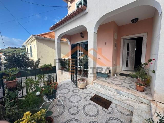 Casa venda em Bairro do Casal da Caróchia, Odivelas