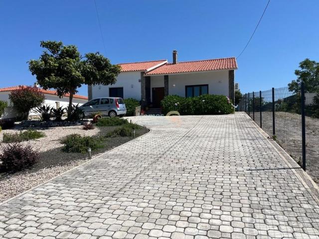 Casa venda em Nossa Senhora do Pópulo, Caldas Da Rainha