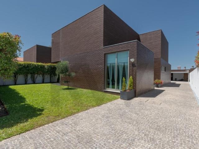 Casa venda em Aveiro