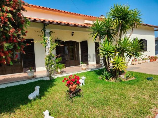 Casa venda em Bombarral, Leiria