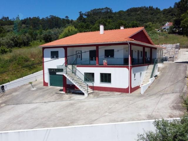 Casa venda em Casal do Além, Alcobaça