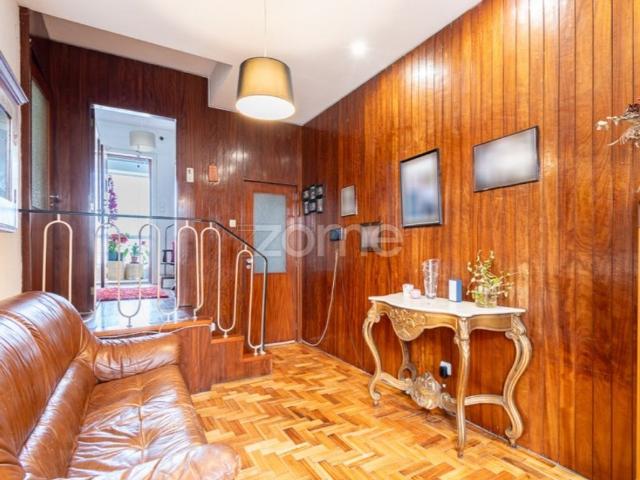Casa venda em Porto, Aldoar